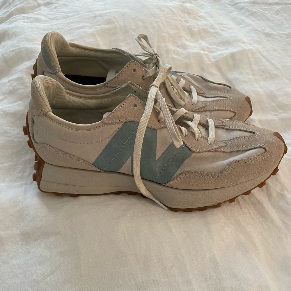 NEW BALANCE 327 womens